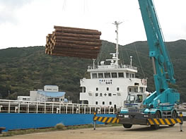 海外への木材輸出